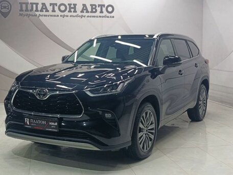 Toyota Highlander IV (XU70)
