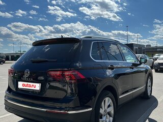 2021 Volkswagen Tiguan II Рестайлинг, чёрный, 2600000 рублей, вид 5