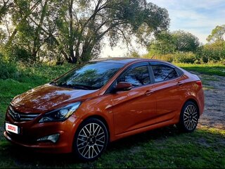2015 Hyundai Solaris I Рестайлинг, оранжевый, 1000000 рублей, вид 1
