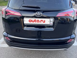 2016 Toyota RAV4 IV (XA40) Рестайлинг, чёрный, 2350000 рублей, вид 3