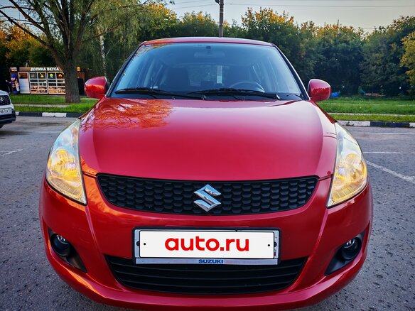 2011 Suzuki Swift IV, красный - вид 1