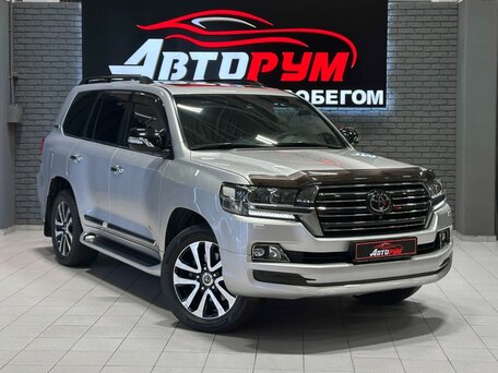 Toyota Land Cruiser 200 Series Рестайлинг 2