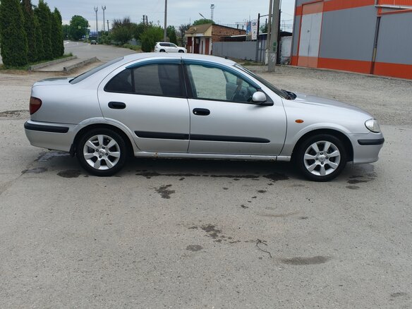 2002 Nissan Almera II (N16) Рестайлинг, серебристый - вид 4
