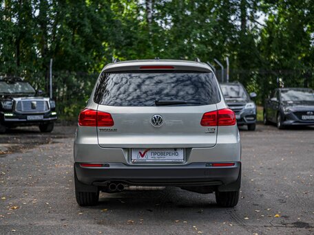2013 Volkswagen Tiguan I Рестайлинг, серый, 1035000 рублей, вид 4