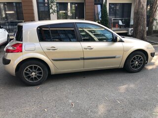 2006 Renault Megane II Рестайлинг, бежевый, 380000 рублей, вид 4