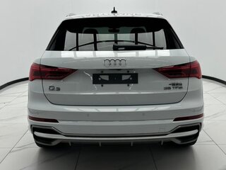 2022 Audi Q3 35 TFSI II (F3), белый, 2930000 рублей, вид 4
