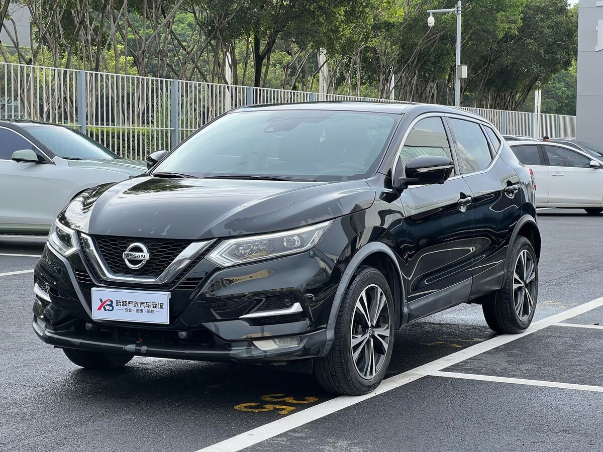 Открыть фотографии: Nissan Qashqai II Рестайлинг