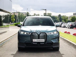 2021 BMW iX xDrive40 I (I20), серый, 5599000 рублей, вид 4
