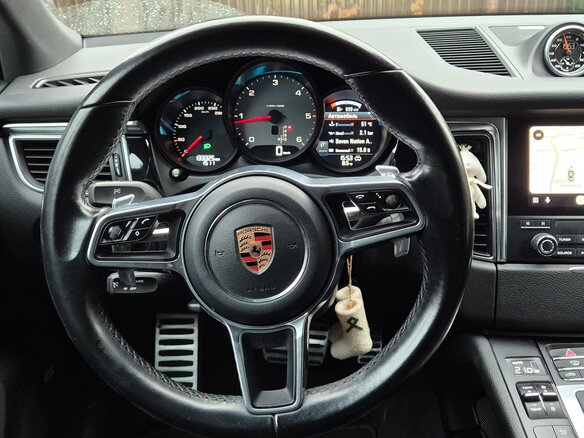 2017 Porsche Macan S Diesel I, белый, 3700000 рублей - вид 1
