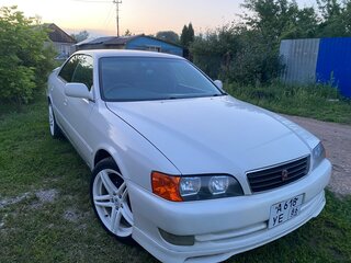1997 Toyota Chaser VI (X100), белый, 850000 рублей, вид 2