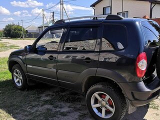 2011 Chevrolet Niva I Рестайлинг, синий, 480000 рублей, вид 3