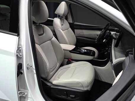 2025 Hyundai Tucson IV Рестайлинг, белый, 4160000 рублей, вид 5