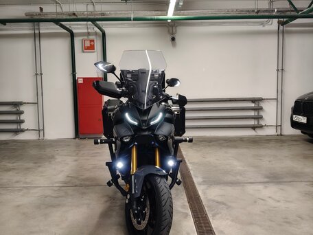 2024 Yamaha Tracer 9, серый, 1650000 рублей, вид 2