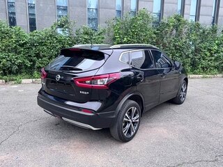 2023 Nissan Qashqai II Рестайлинг, чёрный, 1880000 рублей, вид 4