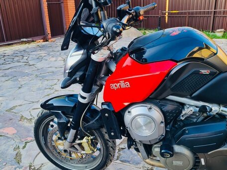 2008 Aprilia Mana 850, красный, 430000 рублей, вид 2