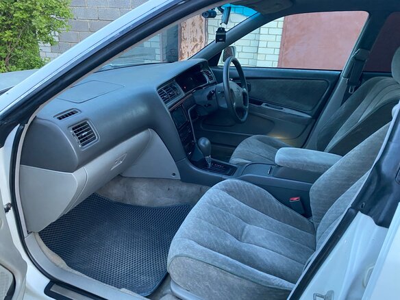 1997 Toyota Chaser VI (X100), белый, 850000 рублей - вид 6