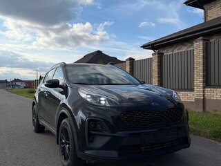 2022 Kia Sportage IV Рестайлинг, чёрный, 2400000 рублей, вид 1