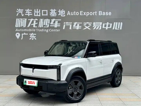 iCar 03