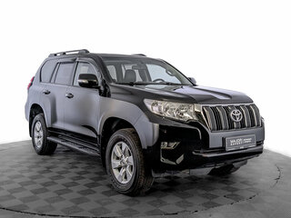 2021 Toyota Land Cruiser Prado 150 Series Рестайлинг 3, чёрный, 4940000 рублей, вид 3