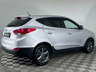 2014 Hyundai ix35 I Рестайлинг, серебристый, 1330000 рублей, вид 5