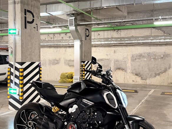 2023 Ducati Diavel V4, чёрный, 2500000 рублей - вид 2