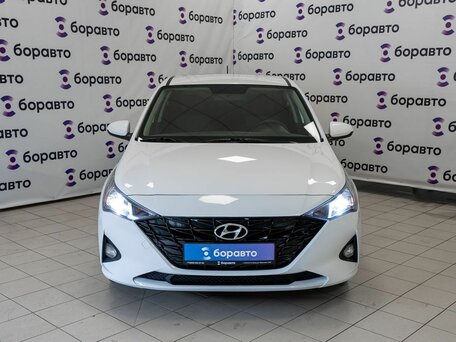 2022 Hyundai Solaris II Рестайлинг, белый, 1500000 рублей, вид 2