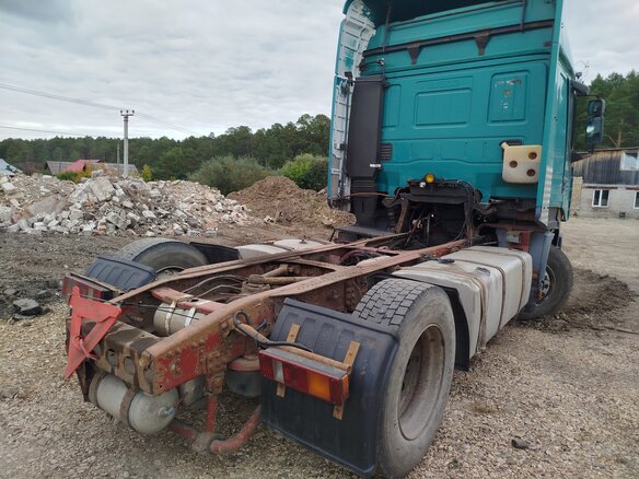 2002 Iveco Stralis, зелёный, 200000 рублей - вид 4