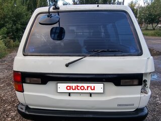 1995 Toyota Town Ace II Рестайлинг 3, белый, 400000 рублей, вид 2