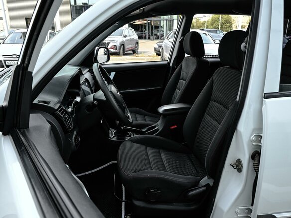 2018 Chery Tiggo 3 I, белый, 730000 рублей - вид 9