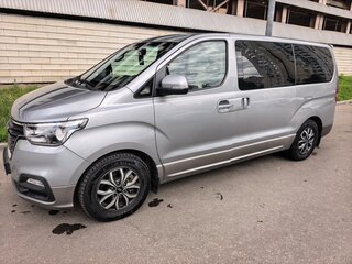 2020 Hyundai Grand Starex I Рестайлинг 2, серый, 3350000 рублей, вид 3