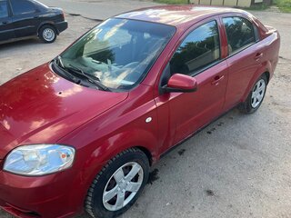 2011 Chevrolet Aveo I Рестайлинг, красный, 550000 рублей, вид 4