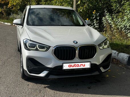 2022 BMW X1 18i sDrive II (F48) Рестайлинг, белый, 2600000 рублей, вид 1