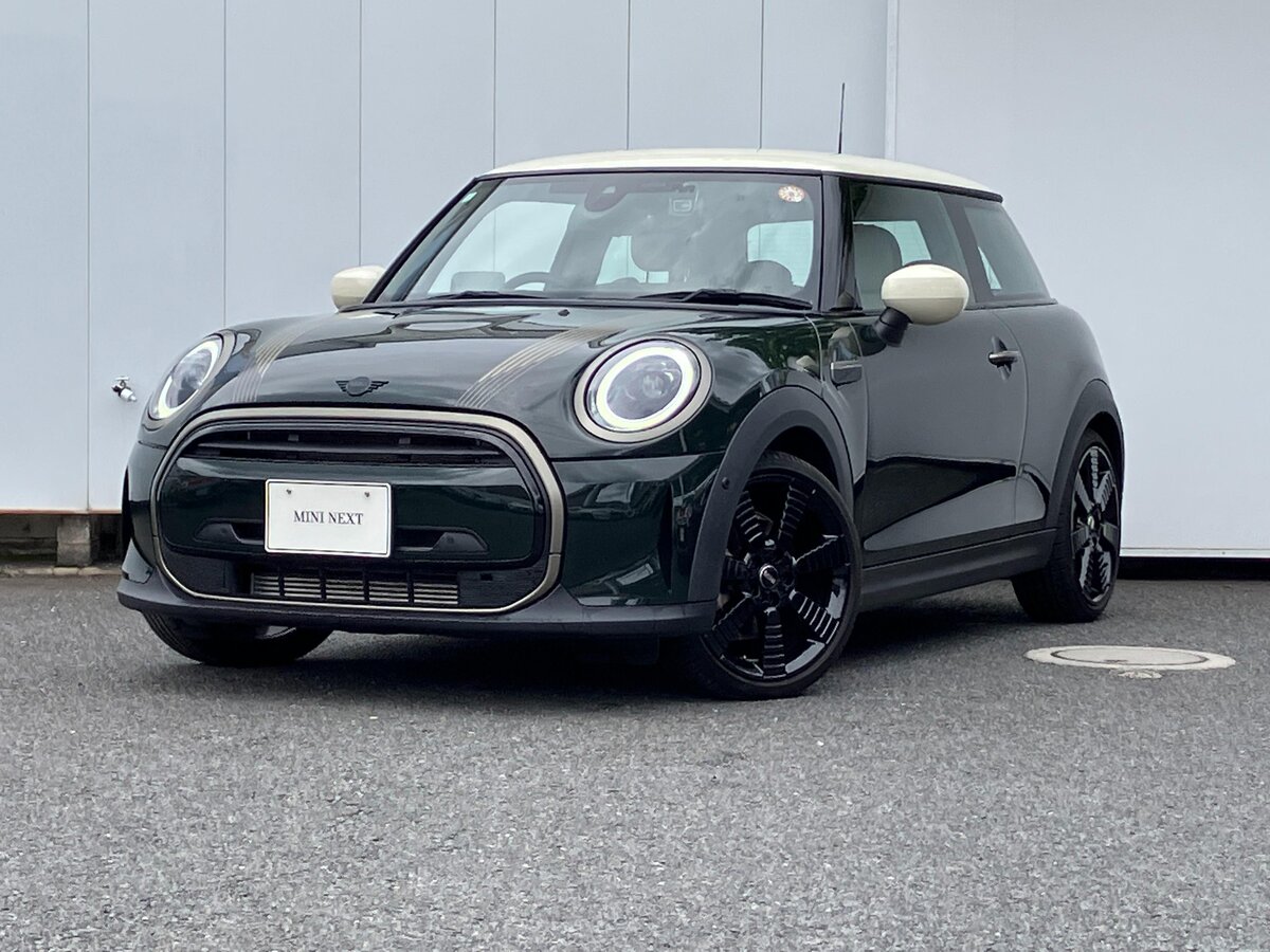 Открыть фотографии: Mini Hatch III (F55/F56) Рестайлинг 2