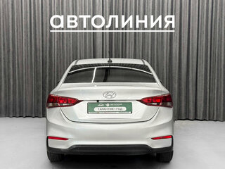 2019 Hyundai Solaris II, серебристый, 960000 рублей, вид 5