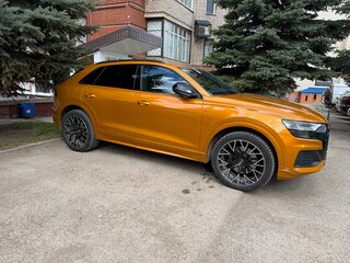 2020 Audi Q8 50 TDI I (4M), золотистый, 7600000 рублей, вид 5