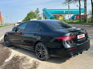 2020 Mercedes-Benz E-Класс 220 d V (W213, S213, C238) Рестайлинг, чёрный, 4200000 рублей, вид 4