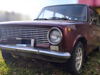 1974 Lada (ВАЗ) 2102, пурпурный, 130000 рублей, вид 3