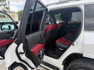 2021 Toyota Land Cruiser 300 Series, белый, 8600000 рублей, вид 5