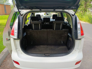 2010 Mazda 5 I (CR) Рестайлинг, белый, 880000 рублей, вид 5