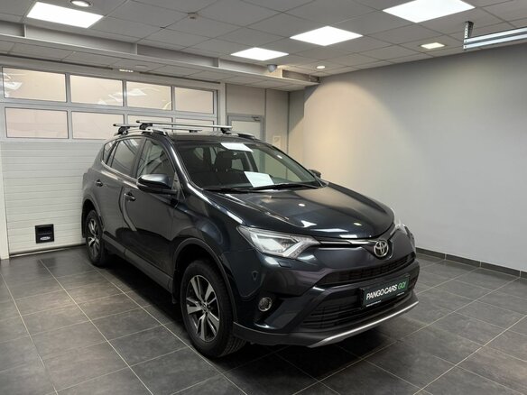 2016 Toyota RAV4 IV (XA40) Рестайлинг, серый - вид 2