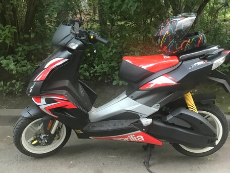 2013 Aprilia SR 50, красный, 115000 рублей, вид 1