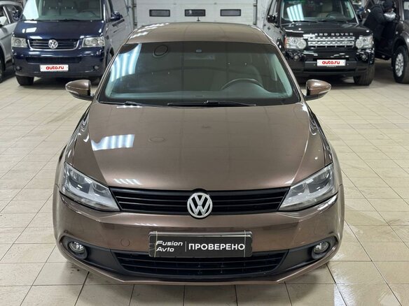 2012 Volkswagen Jetta VI, коричневый, 729000 рублей - вид 1