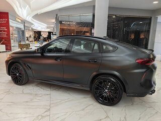 2025 BMW X6 40i III (G06) Рестайлинг, чёрный, 17697000 рублей, вид 3