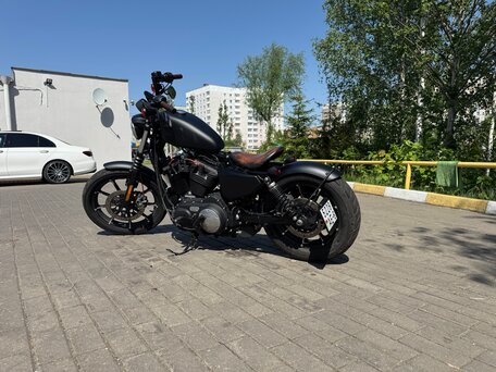 2021 Harley-Davidson Sportster 883, чёрный, 710000 рублей, вид 1