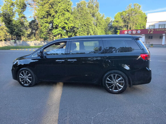 2019 Kia Carnival III, чёрный, 3050000 рублей - вид 21