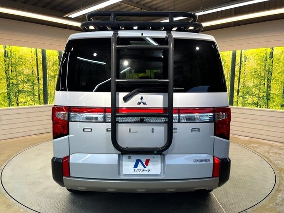 2022 Mitsubishi Delica D:5 I Рестайлинг, белый, 2889203 рублей - вид 6