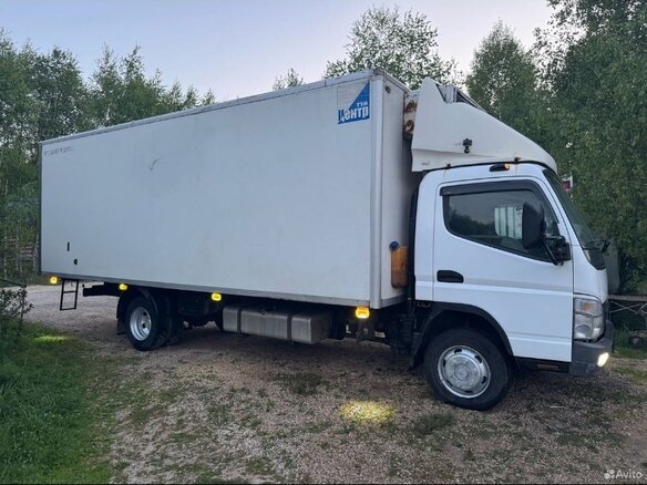 2013 Fuso (Mitsubishi) Canter, белый