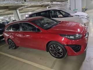 2022 Kia Ceed III Рестайлинг, красный, 2300000 рублей, вид 1