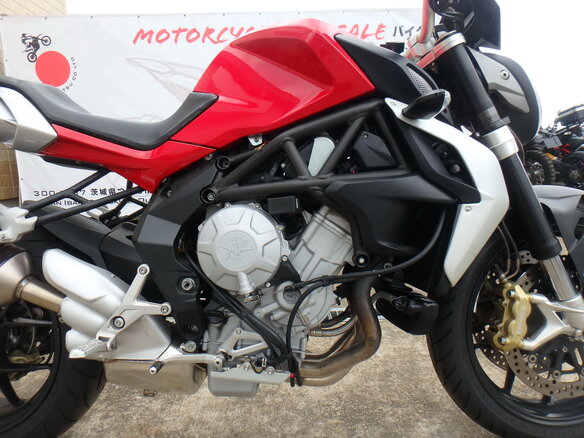 2013 MV Agusta Brutale 675, красный, 510000 рублей - вид 13