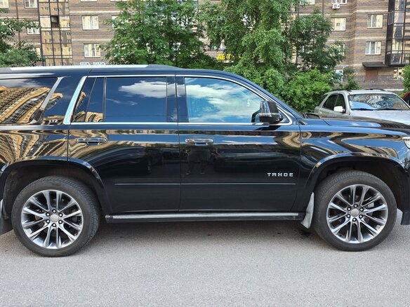 2016 Chevrolet Tahoe IV, чёрный, 3350000 рублей - вид 7